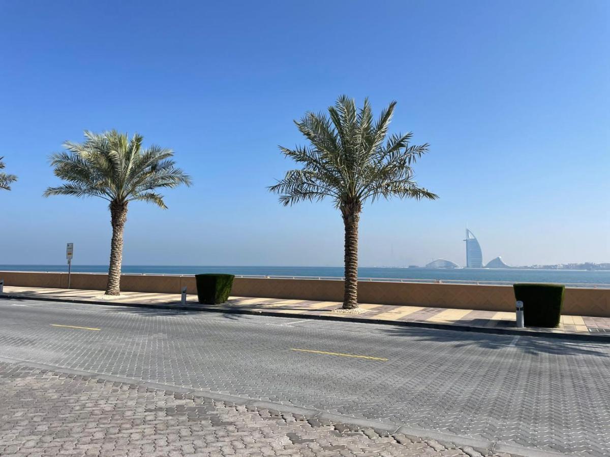 Anantara Hotel Apartment Palm Jumeirah Connected Anantara Hotel ดูไบ ภายนอก รูปภาพ